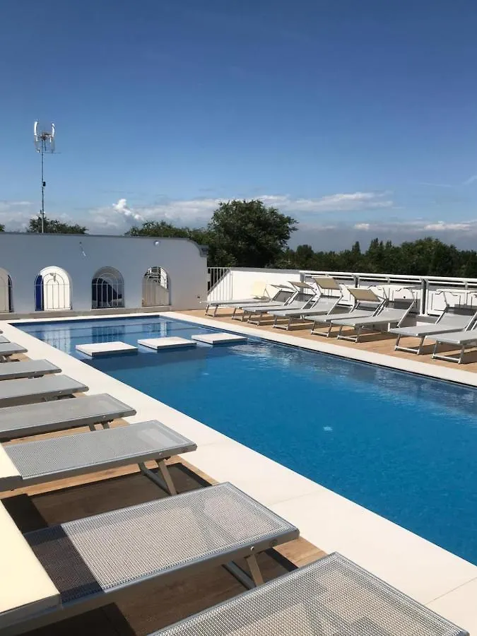 Villa Malta Duna Verde 0*,